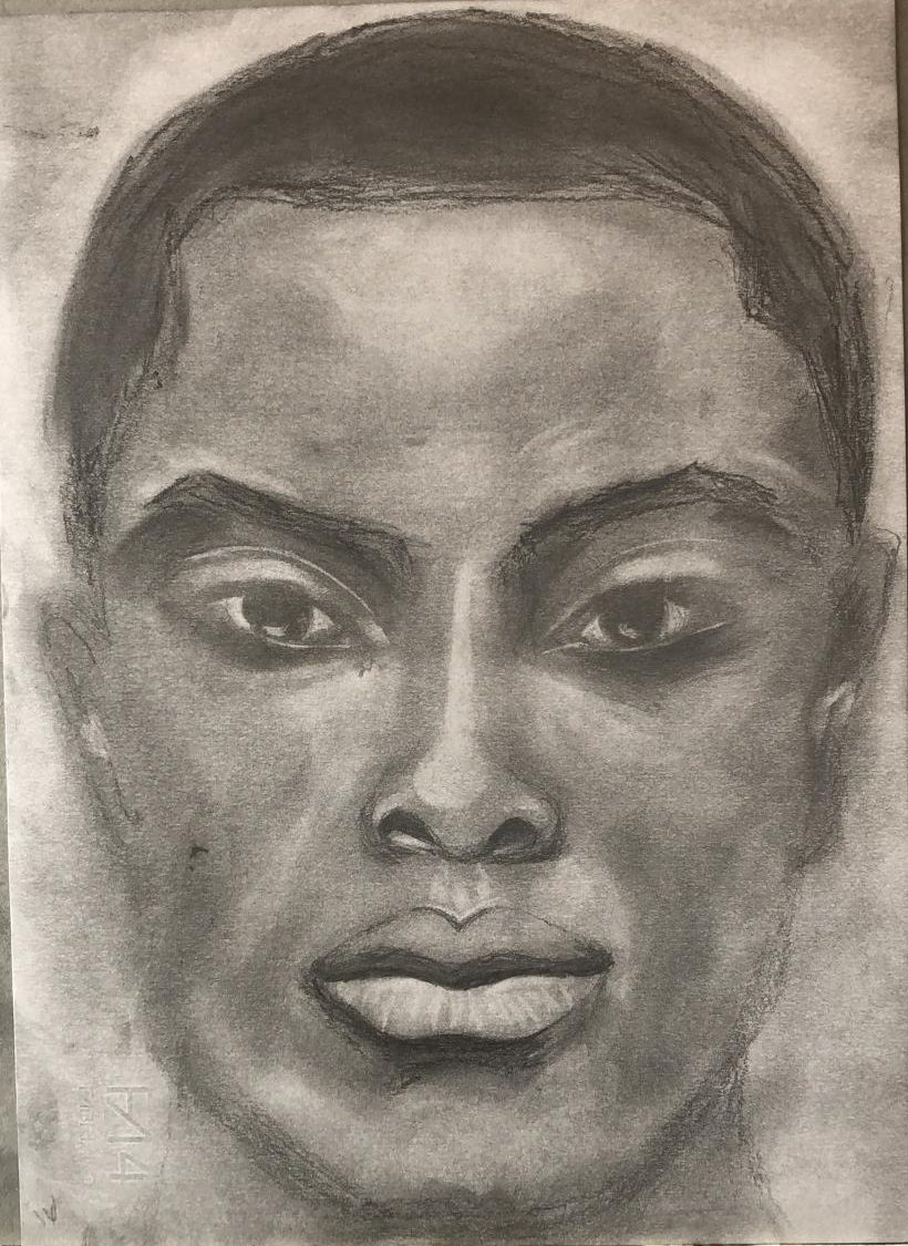 Studio del volto, ritratto maschile in fusaggine e tampone su carta 50x70 di Debora Cingano, 2025 — sguardo frontale e diretto